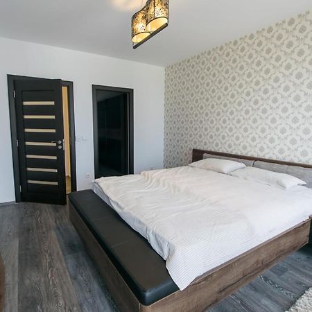 Luxury Hotel Riviera Kolozsvár Kültér fotó