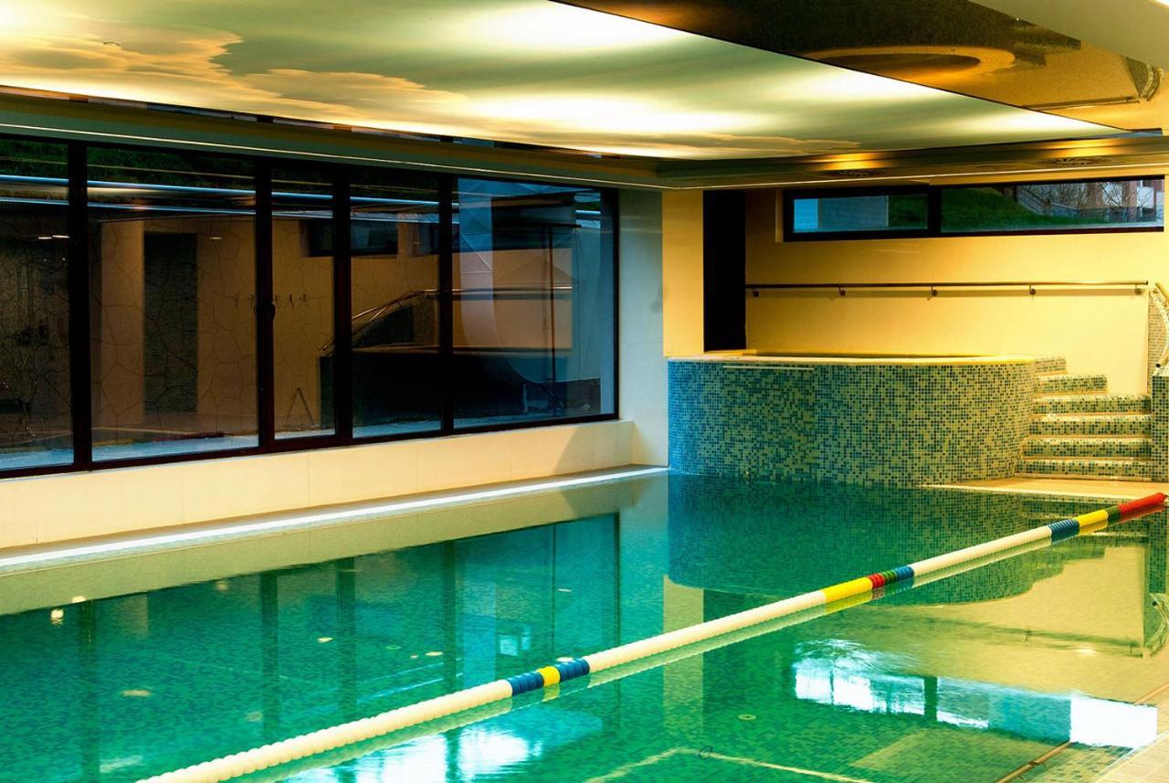 Luxury Hotel Riviera Kolozsvár Kültér fotó